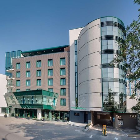 Doubletree By Hilton Hotel Cluj - City Plaza Exterior foto The new building of the University of Novi Sad